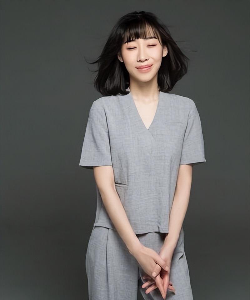 35岁女演员任素汐再次出轨,引发网友的愤怒和失望