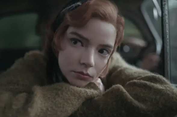 后翼弃兵|《后翼弃兵》的女神 Anya Taylor-Joy