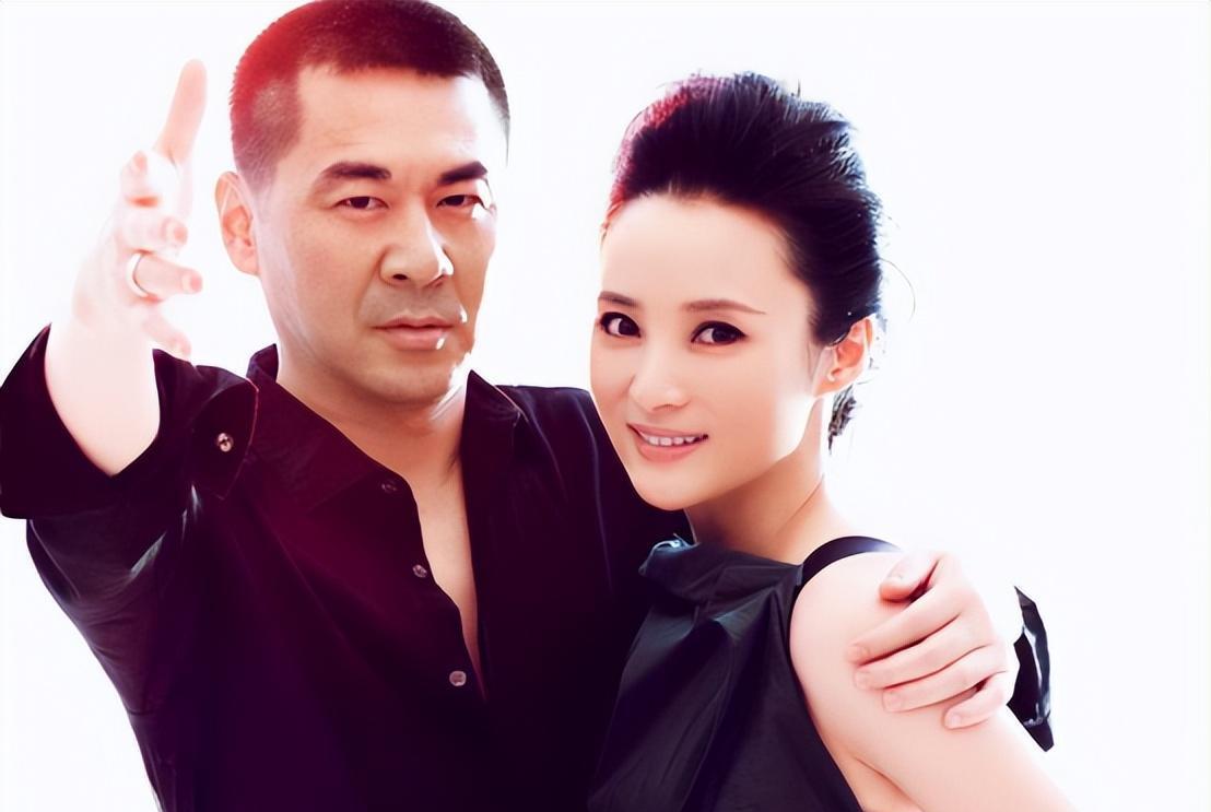 知三当三、私生活混乱！别再装了，陈建斌只是她的“接盘侠”