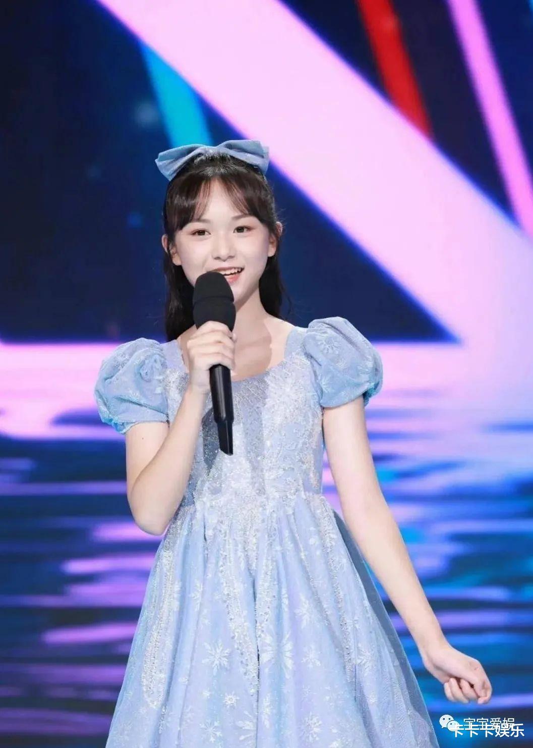 刘楚恬:因长相甜美被禁止整容,2岁出道年入百万,如今长成啥样