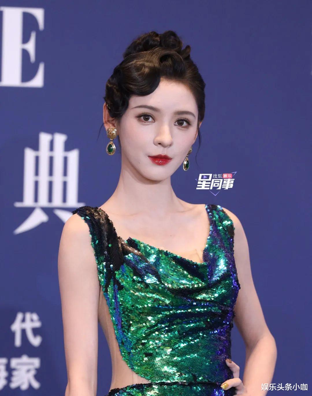 礼服 这红毯真是丑翻天了!