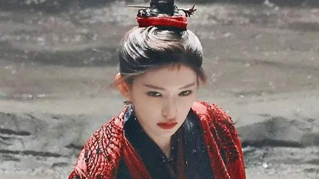 郭敬明又整幺蛾子？在拍剧疑似出现百合线，侯明昊沦为过审工具人