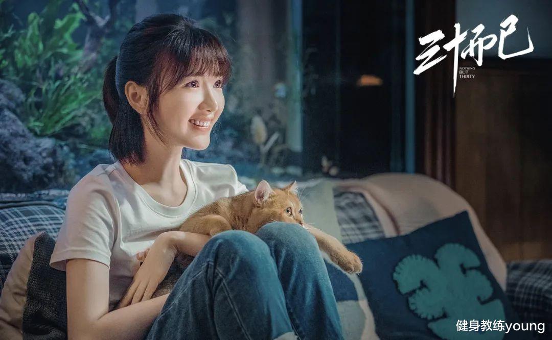 毛晓彤2月瘦了30斤，整容式减肥方法曝光，网友亲测瘦20斤