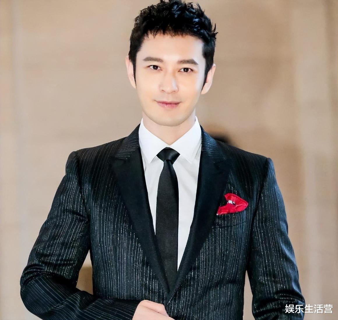 黄晓明叶珂被疑复合?女方穿睡衣晒9999朵玫瑰,直言:不吃二次亏