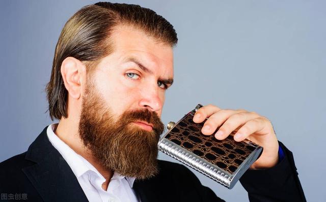 体检|“少量饮酒有益健康”是否有科学依据?英国的研究给出答案