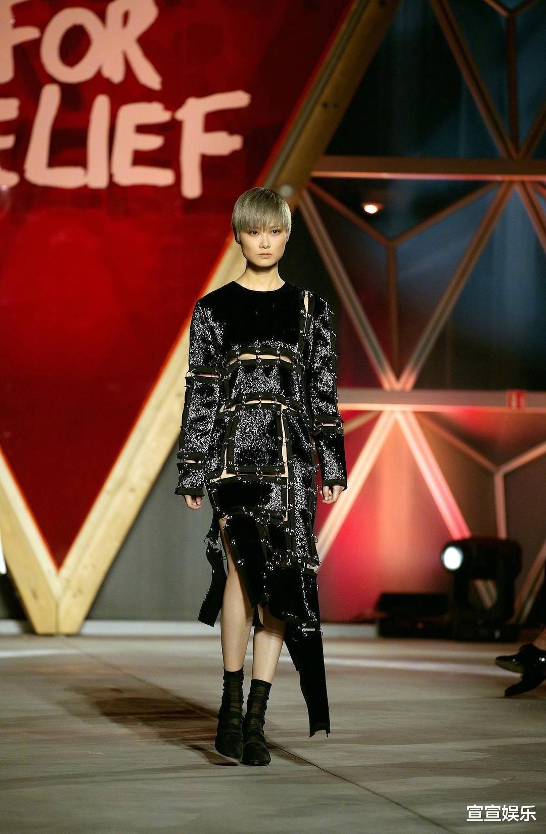 何洁|7位超女现状:李宇春重病缠身,何洁卑微跪求上浪姐,张靓颖被骗6亿