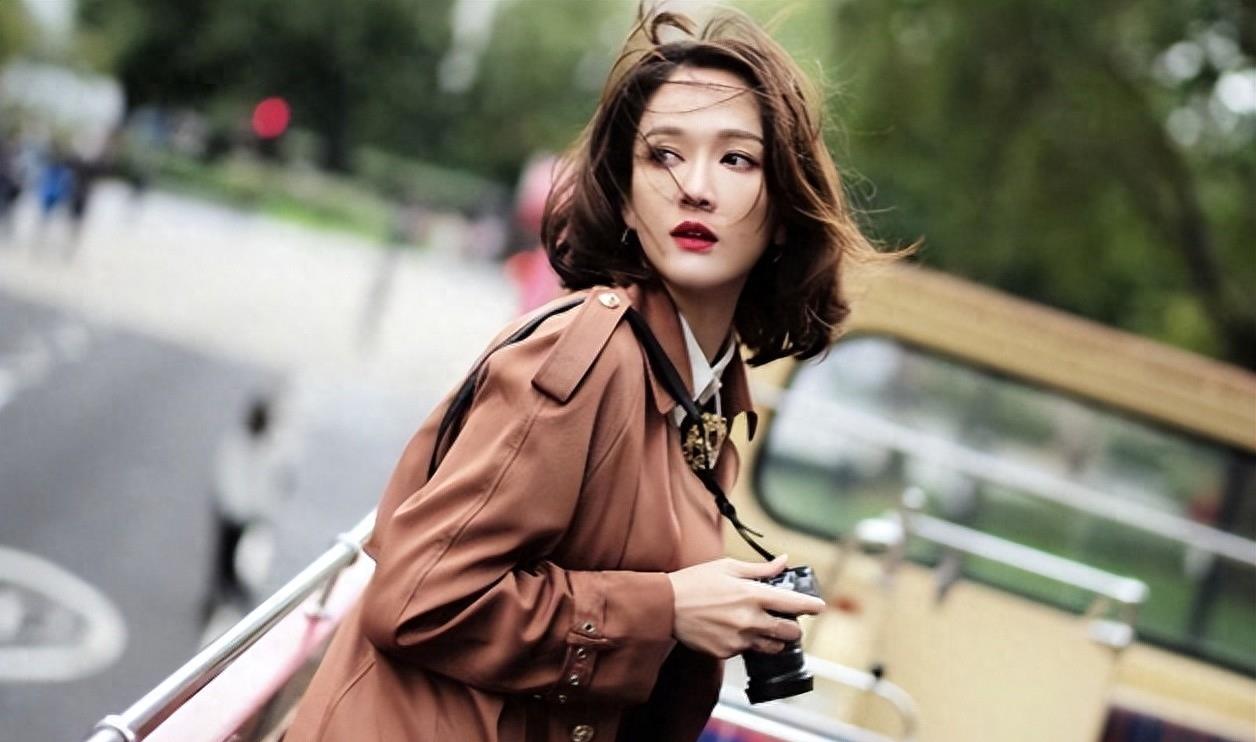 因恶犬伤人,明星们接二连三翻车,不懂审时度势,活该被怼了!