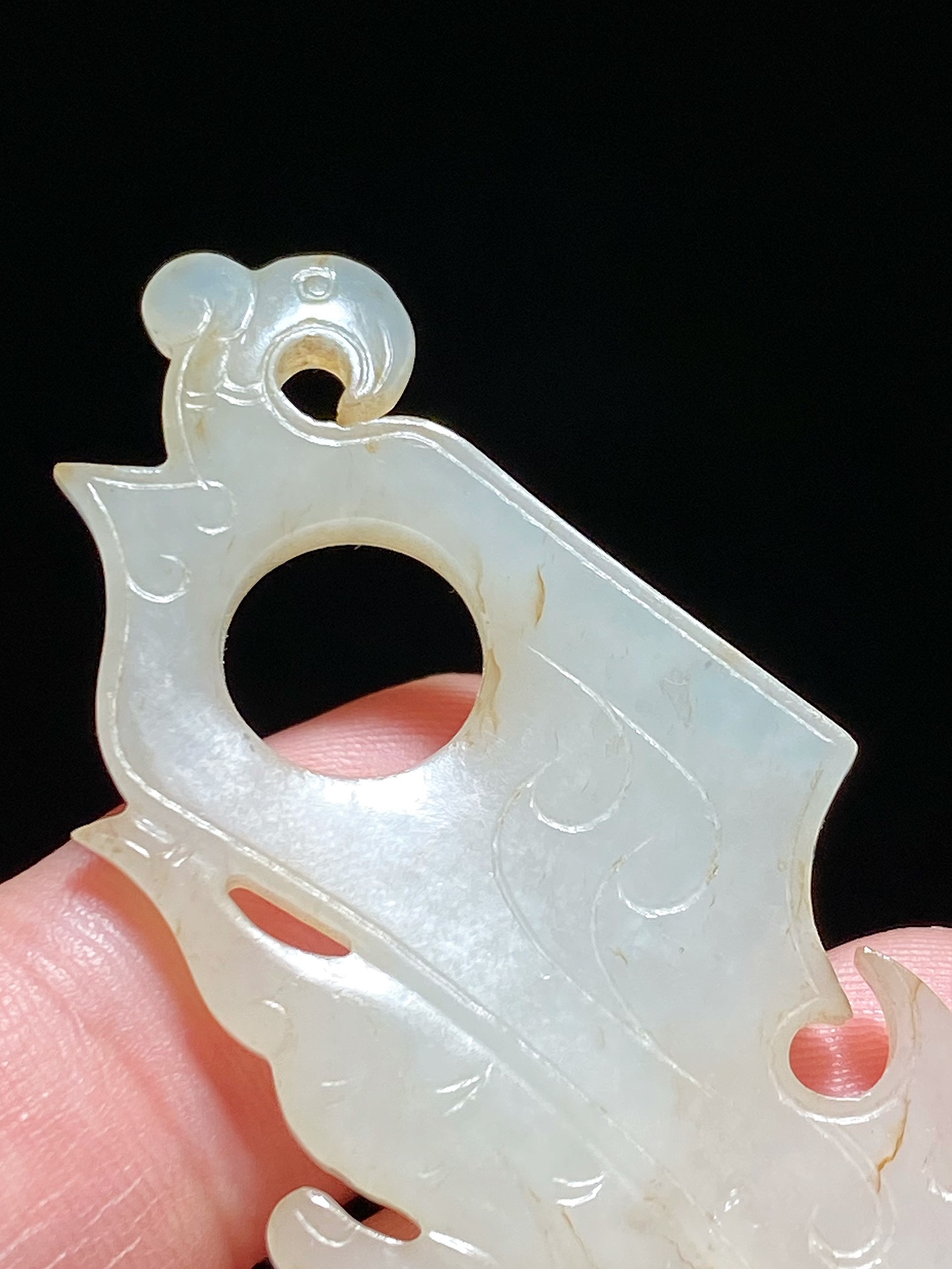 和田玉籽料|明以前 和田玉籽料 白玉 凤首 鹿纹 玉觿 挂件把件