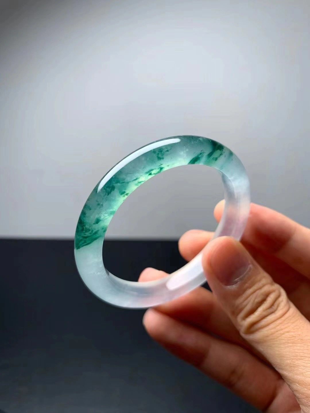 |【神仙美镯】高品质飘花手镯——翡翠小白的机缘！