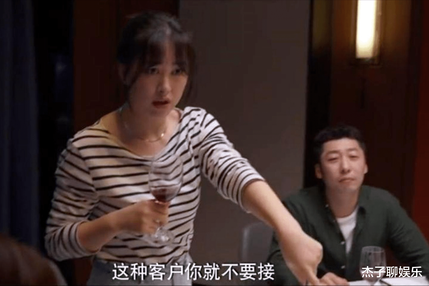 素素|央视这次挖到宝了!郭麒麟金晨破圈互动,实习菜鸟逆风翻盘