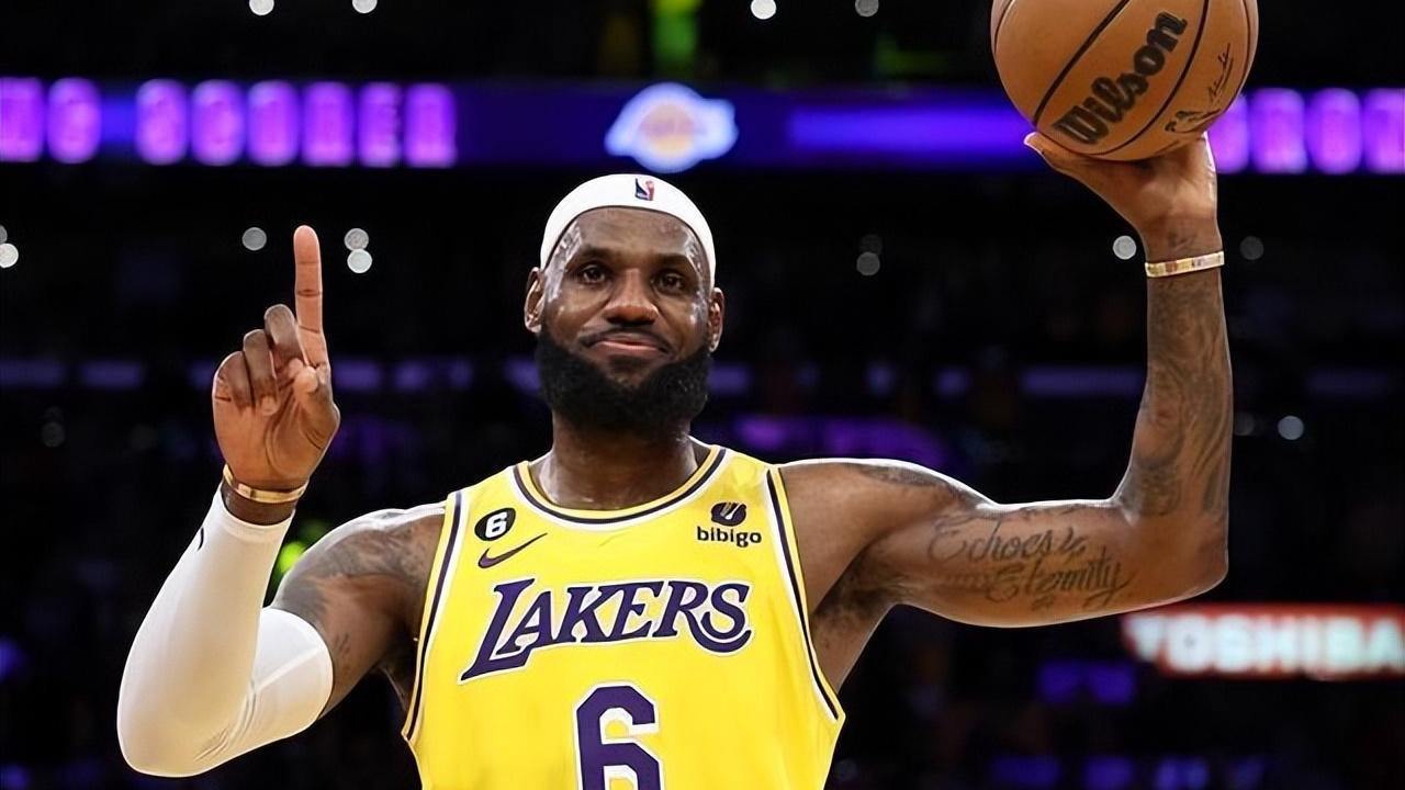 盘点NBA联盟历史总篮板排名前十的小前锋（常规赛篇）
