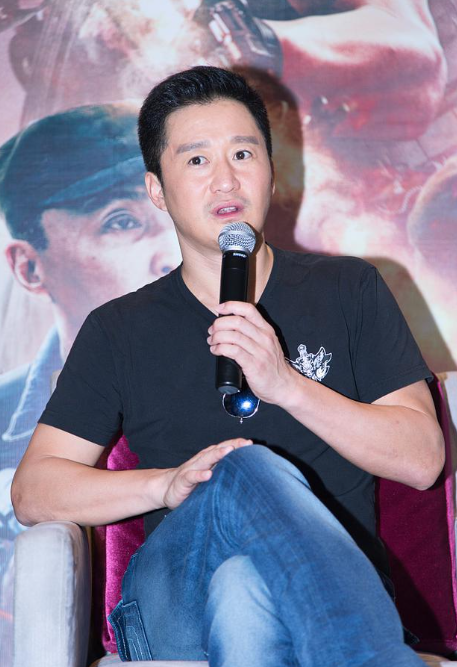 比伯|洪金宝谈《功守道》：没人是看马云面子去演，吴京马云差点翻脸