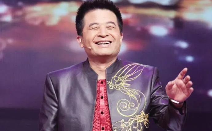 主持人|亲手自毁前程的6位主持人,一个比一个自我作死