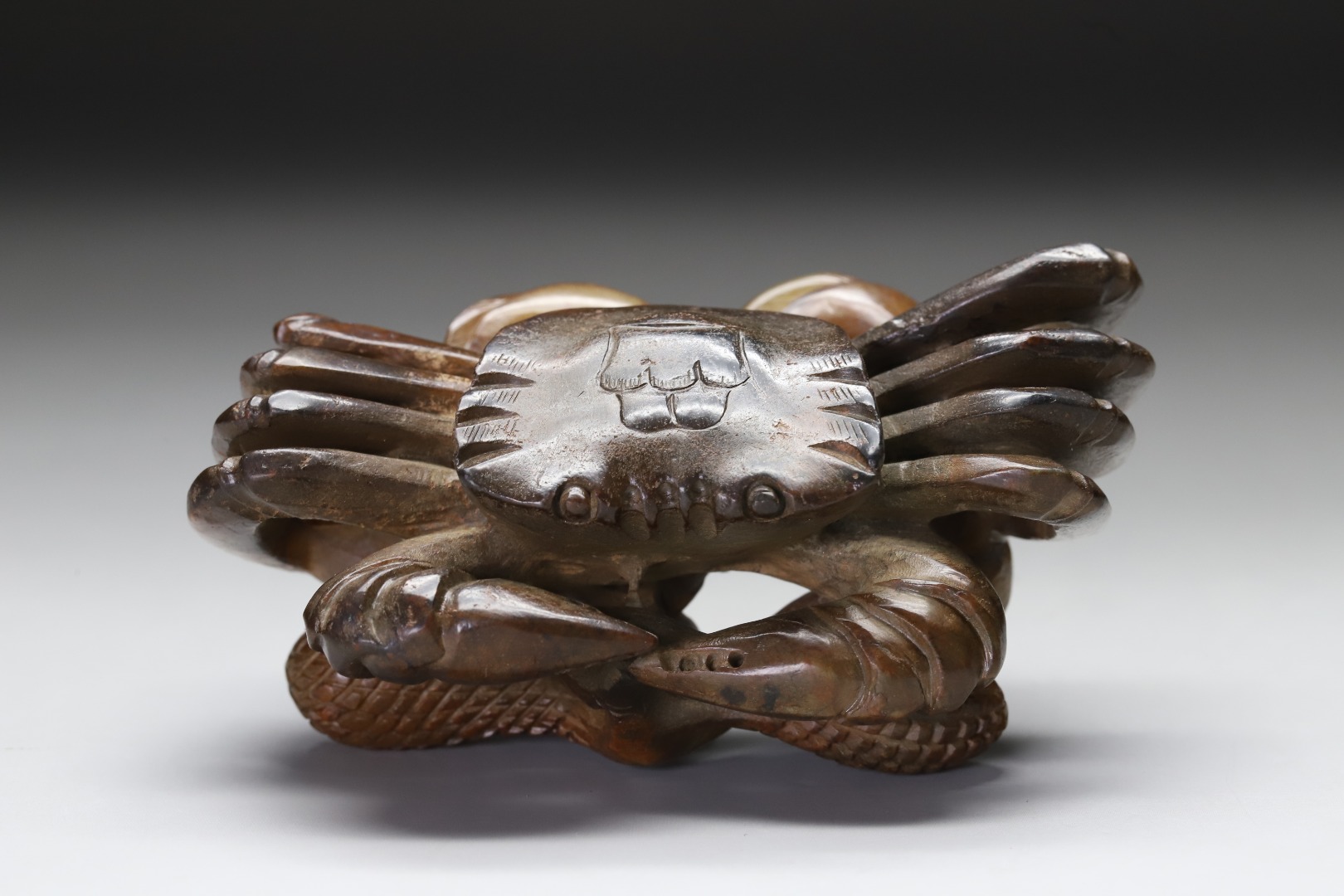 紫檀|舊藏和田玉籽料“枣红皮 螃蟹” .