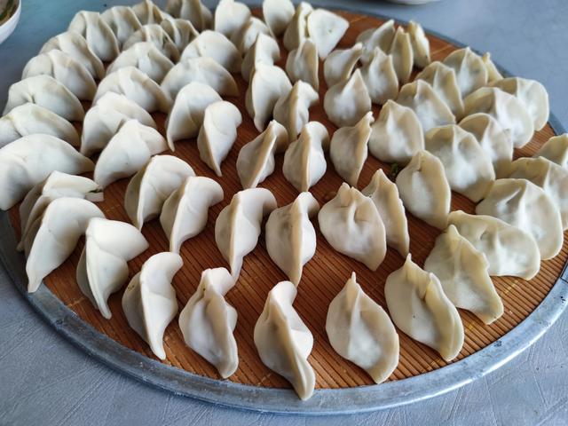 |十月初一吃饺子,白菜萝卜靠边站,3种“福气馅”正当季,别错过