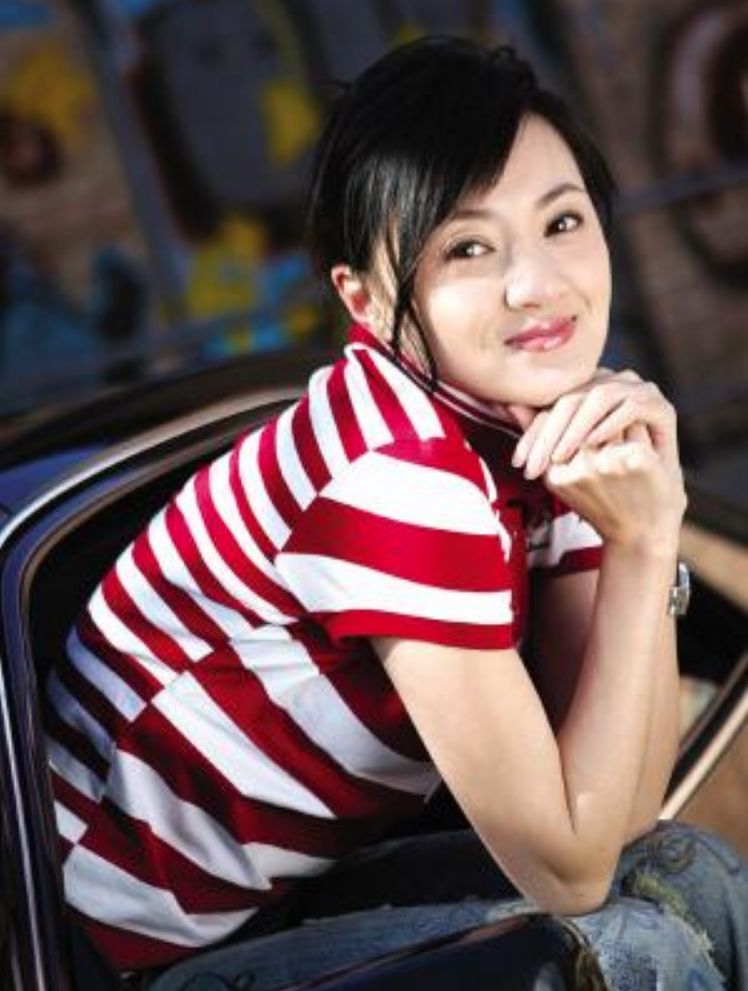 金玉婷|演员金玉婷:5次上春晚,当红时回老家开书院,受益人数达500多万