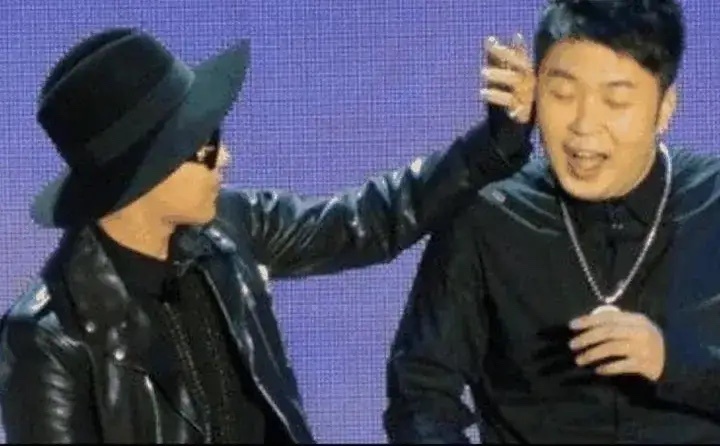 毁三观！杜海涛下跪膜拜的韩星涉嫌吸毒 中国粉丝却卖力洗地