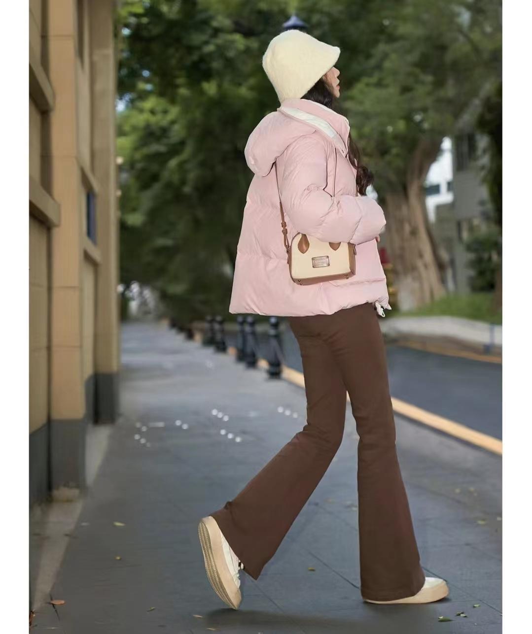 减肥羽绒强势来袭,轻薄型款百搭,保暖实用当季热销新品