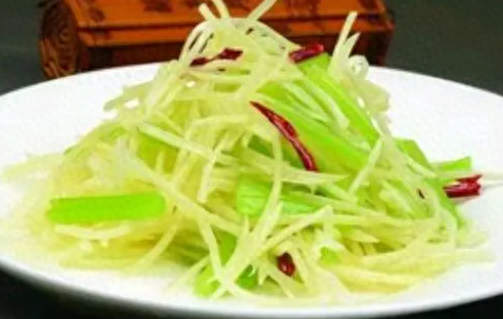 医生提醒:芹菜切勿和它一起吃,会损伤身体,很多人或还不知道