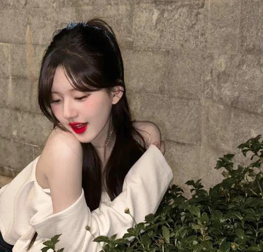 四位当红小花的天价片酬,一天挣的钱要普通人赚一辈子,简直离谱