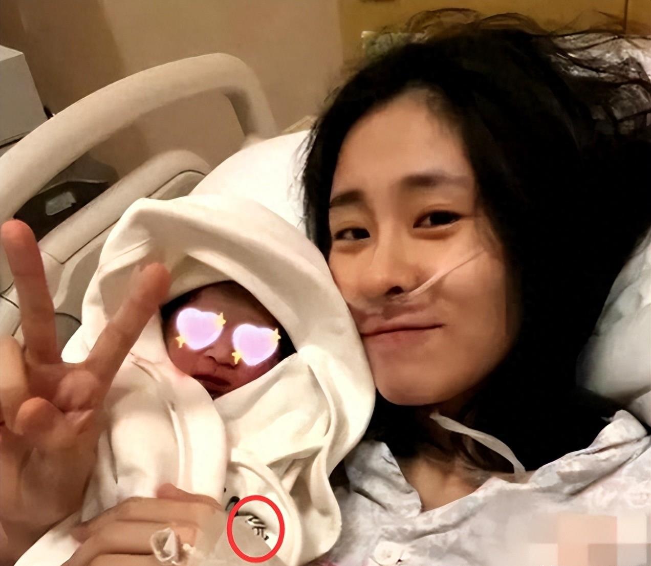 有一种“精明”叫张碧晨，未婚生子四年后，才看懂她的高端棋局