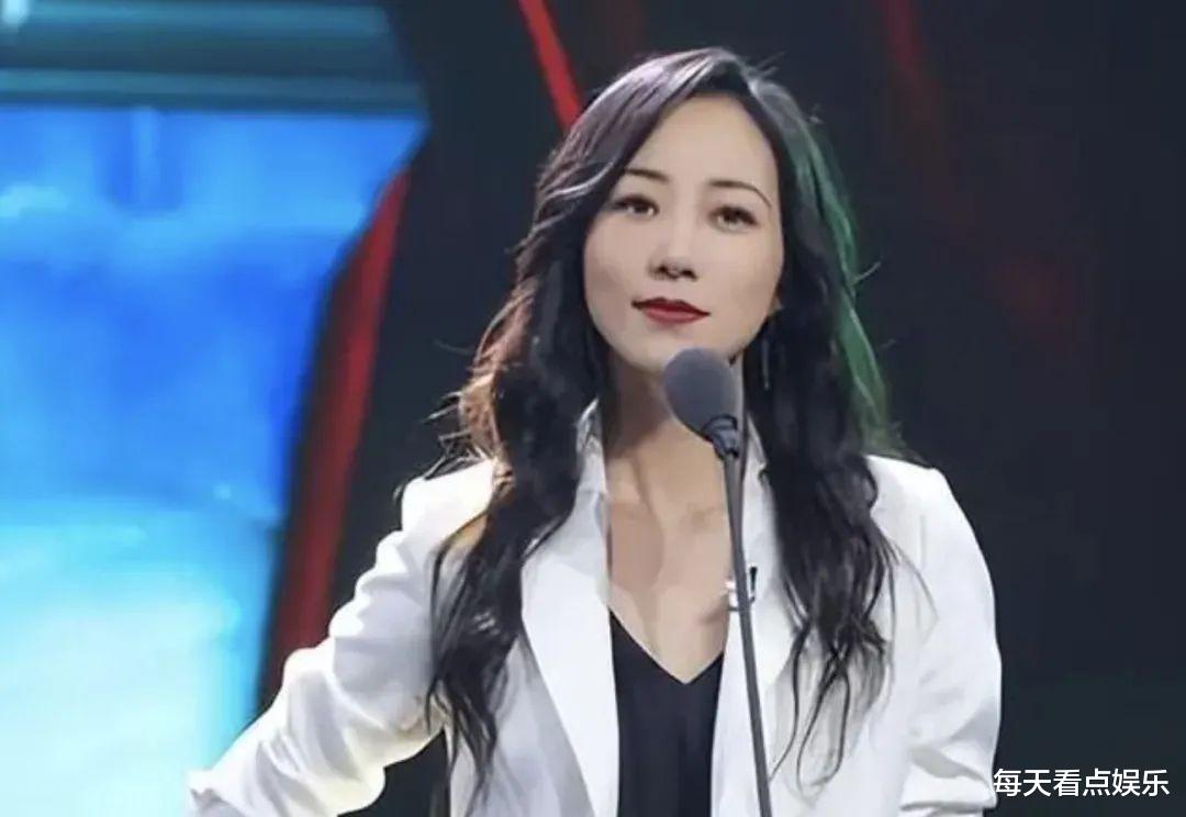 韩雪不再隐瞒,首次公开丈夫的身份,难怪韩雪会嫁给他…