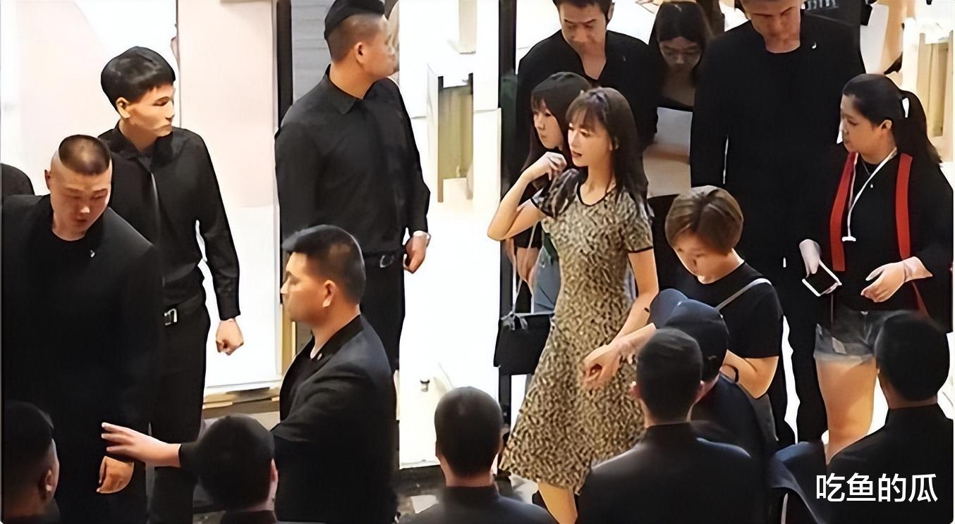 善恶到头终有报！国家终出手，人民日报发声撕掉这些明星的遮羞布