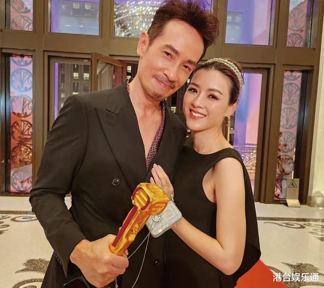 香港《观众在民间电视大奖》：卢瀚霆击败陈豪夺视帝，佘诗曼险胜顶流封视后