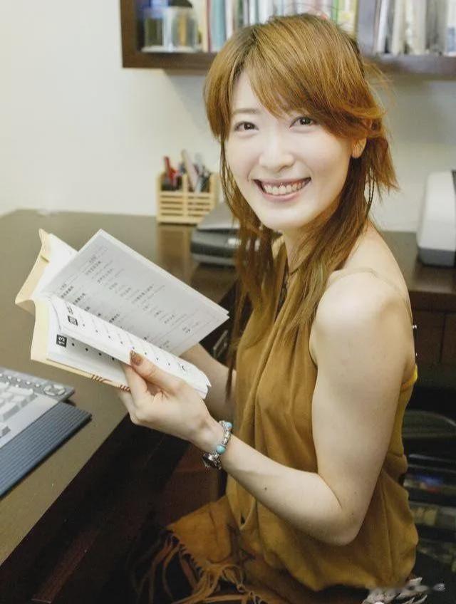 最美“潘金莲”杨思敏，19岁走红33岁却沦落卖拉面 ，现在如何了