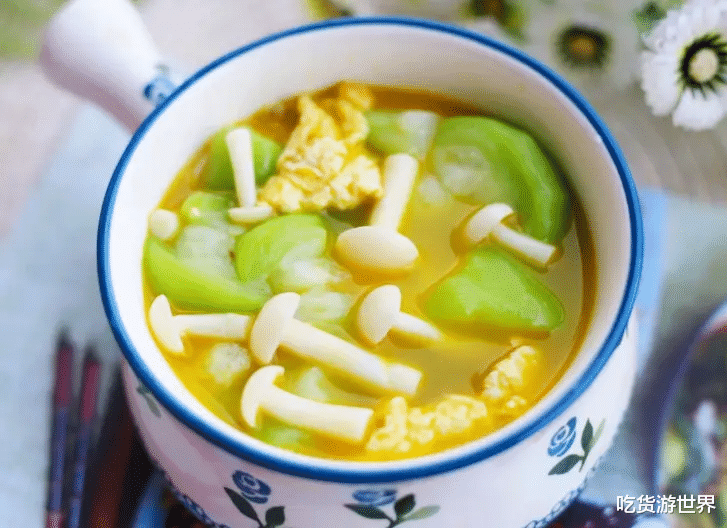 鸡蛋|冬天,鸡汤鱼汤不如这汤!每天喝一碗,润燥驱寒,滋补爽口不油腻