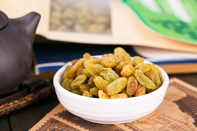 葡萄干|吃葡萄干前,要不要“清洗”?大多数人都错了,不懂等于白吃