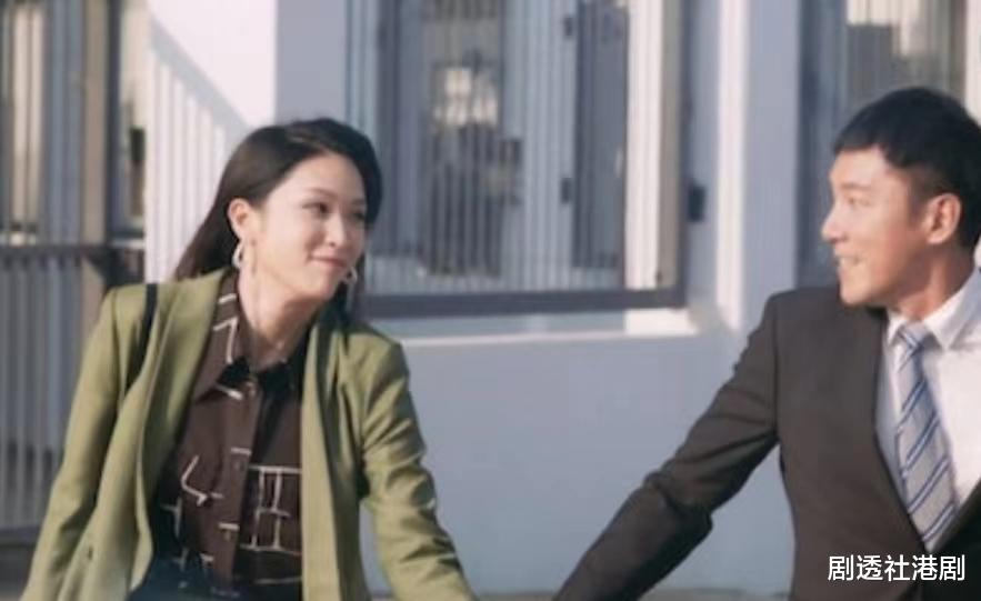 张颖康|三层村屋曝光!TVB知名男星豪宅内景大公开,拥巨型花园供孩子玩乐