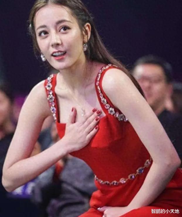 亲日辱华?这一次31岁的迪丽热巴,以这样的方式“塌房”了!