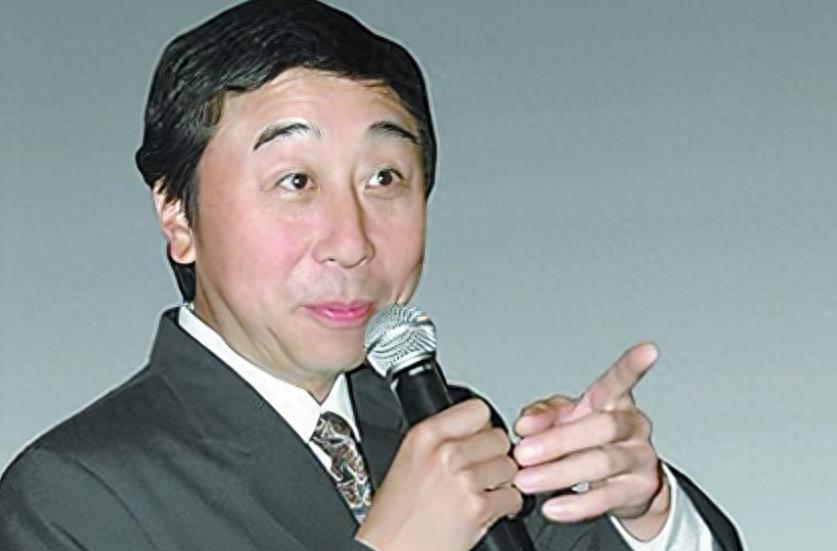 骗了我们40年!原来他是冯巩的妻子,难怪会大红大紫