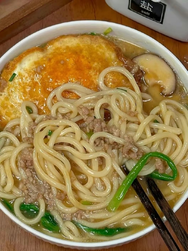 拌面|好吃的营养面推荐这十款，早餐一碗热腾腾的面条，开始美好的一天
