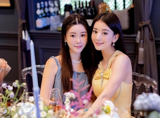 蔡天凤遗体修复成功！脸色红润头发都一样，方媛低调悼念坐主家席