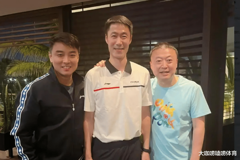 王励勤妻子结婚8年首次露脸!颜值身材爆表,北京富2代,家世显赫