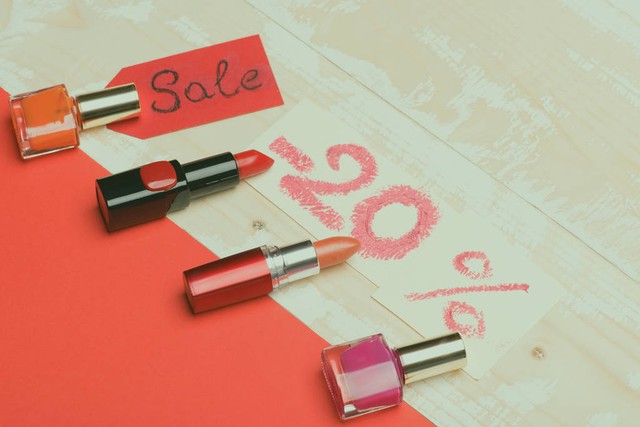 口红效应与短裙效应反应了社会经济