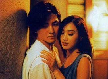 钟丽缇|“三级艳星”钟丽缇:出演风月片曾红遍亚洲,今52岁疯狂拼四胎