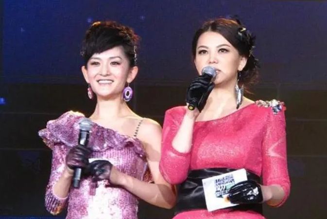 李湘|李湘辟谣主持《乘风破浪》,发文感谢芒果台,谢娜将继续担任主持