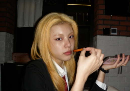 我的天,他俩在一起了???