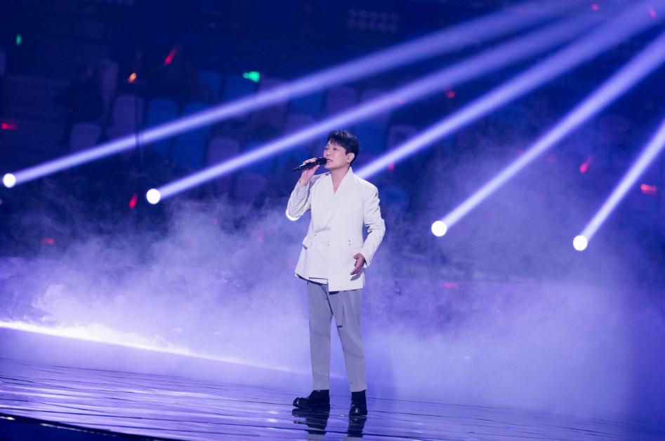 张信哲|今年的跨年晚会怎么能少了张信哲的情歌祝福