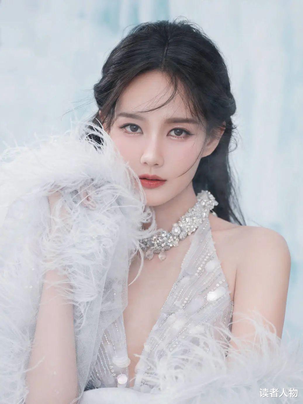 赵露思艳压迪丽热巴?看见生图我笑了