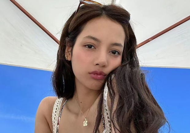 Lisa陪LV三公子同游泰国,被嘲沦为富豪玩物,疑她发疯有迹可循