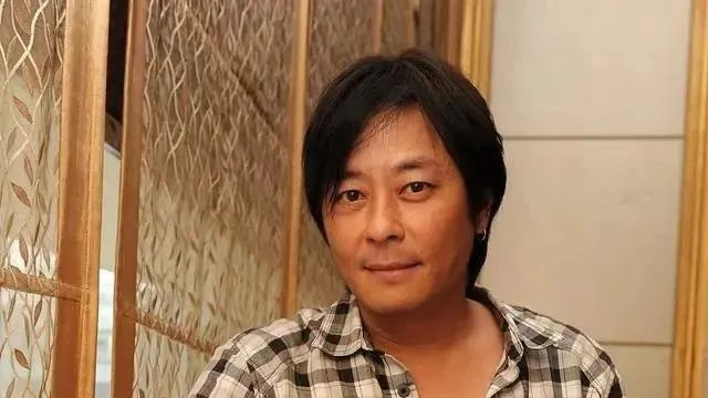 当年下毒坑害王杰的人，如今在东南亚工地搬砖，试问苍天饶过谁？