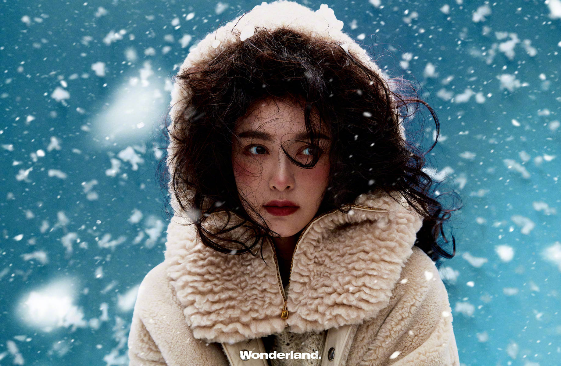 唐嫣秋冬时尚大片:羊毛卷发你能认出来吗?