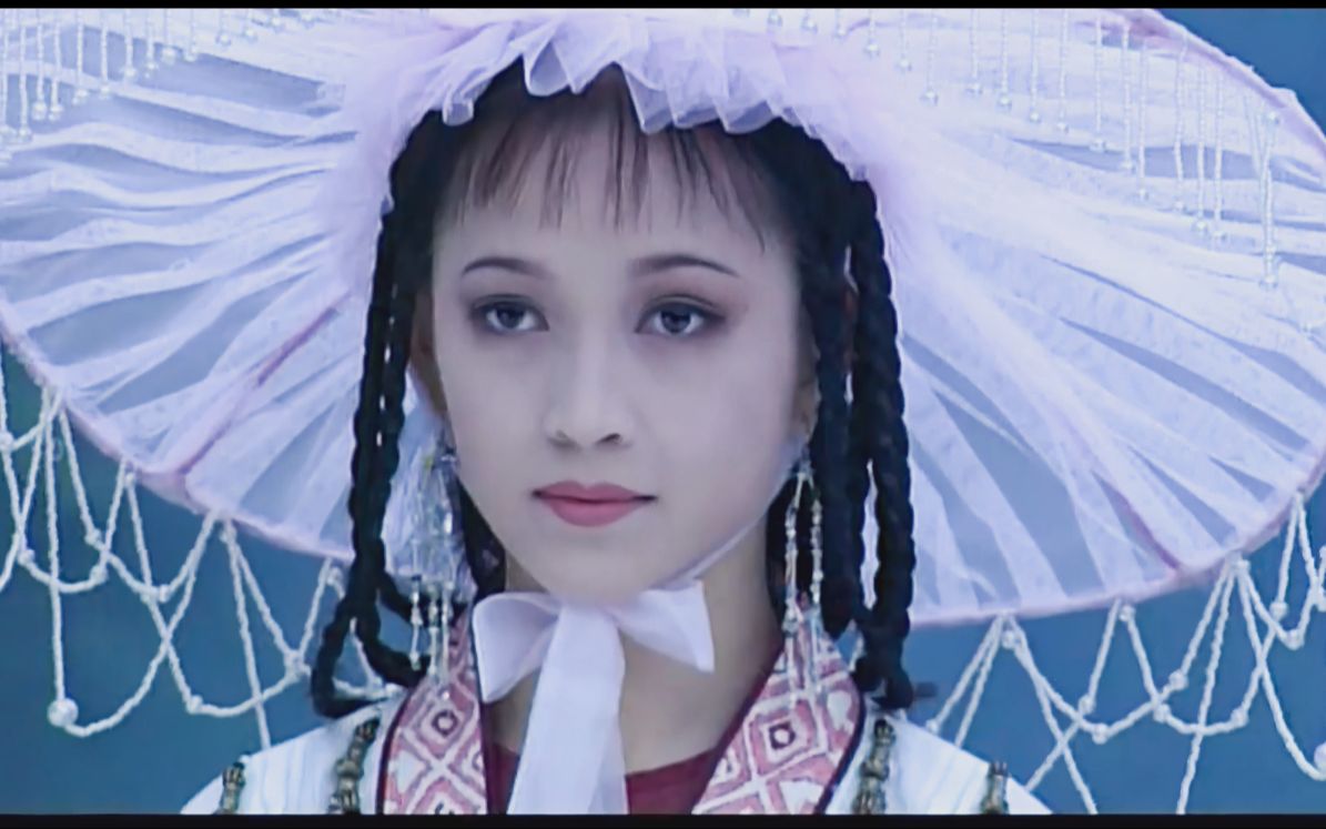 赵露思 同样是演侠女，以前的女演员造型又美又飒，现在的高马尾们脸红吗