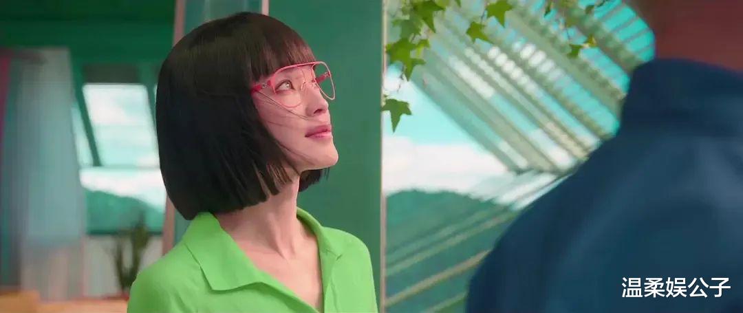 预售7小时票房破7500万,冯小刚加葛优都压不住,张佳宁新片要爆