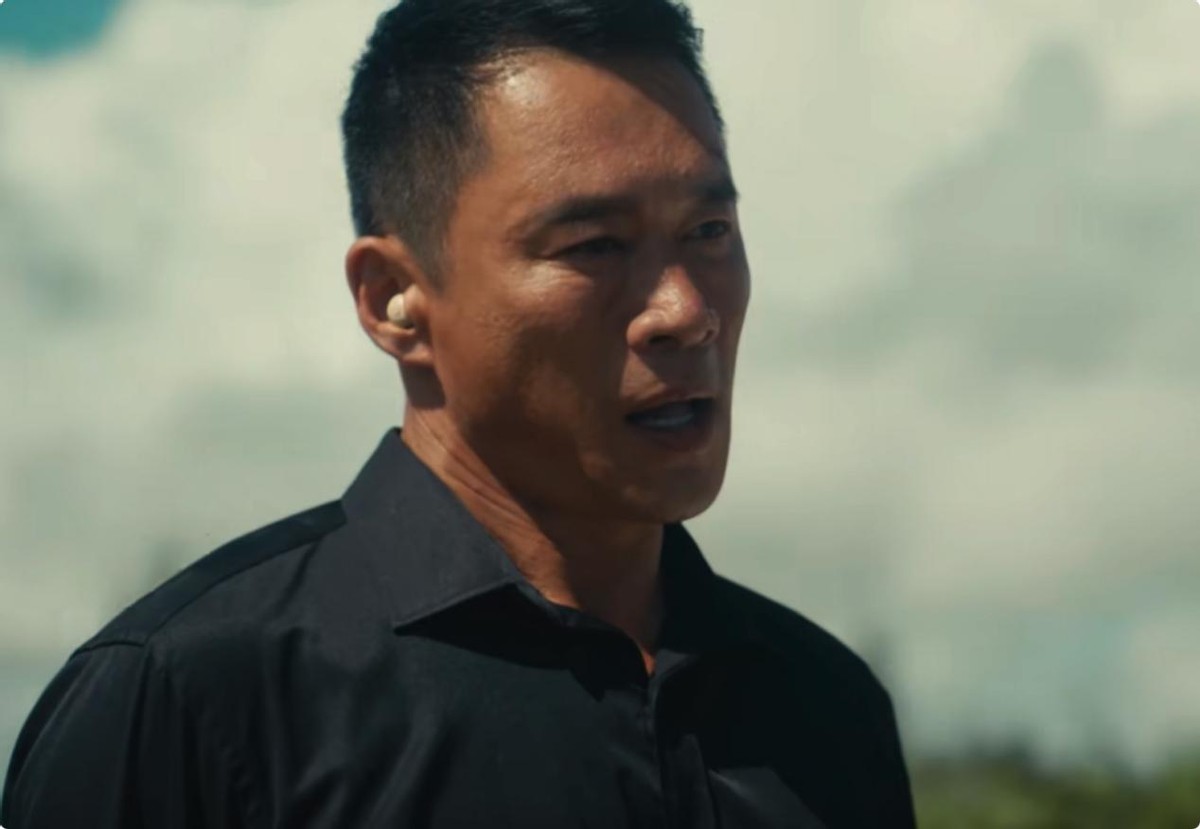 丁海峰|丁海峰新片上映就翻车！一星二星满屏飘，女演员身材成最大看点？