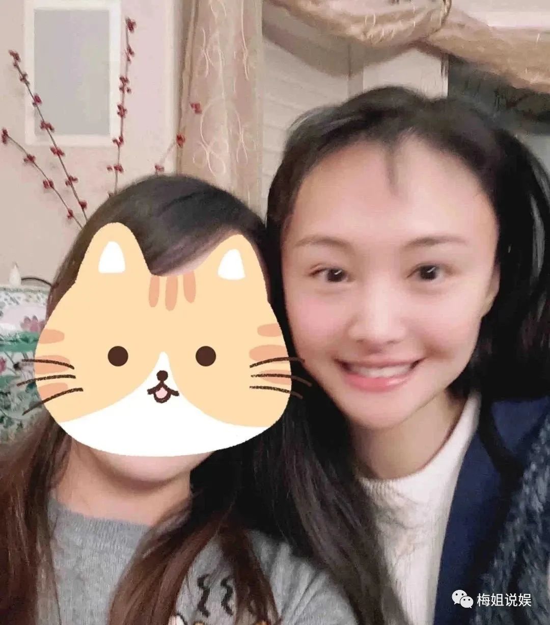 胖了秃了！被封杀2年后，郑爽变大妈，在海外靠喝自来水为生？